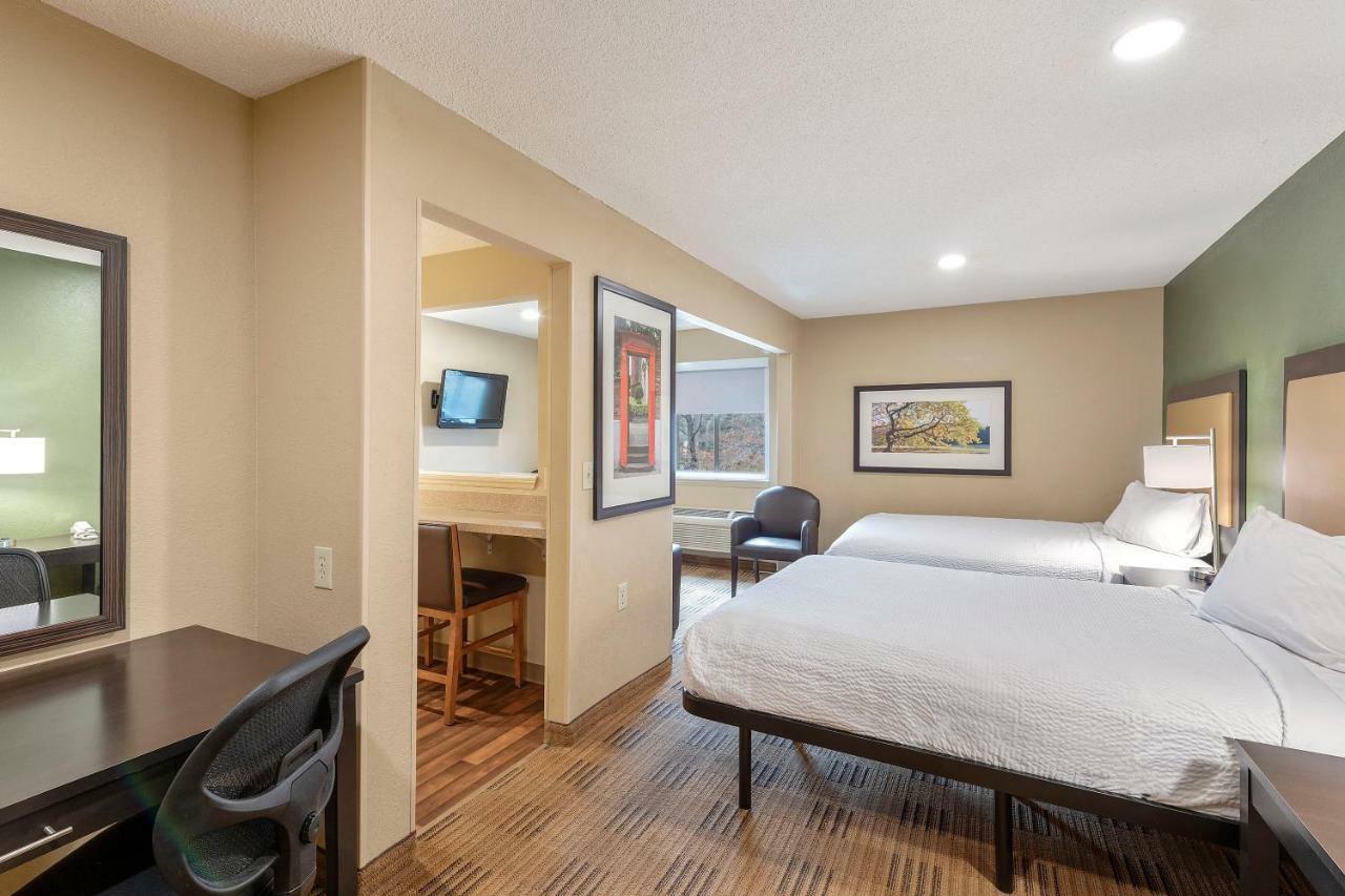 Extended Stay America Select Suites - Charlotte - Tyvola Rd - Executive Park Esterno foto